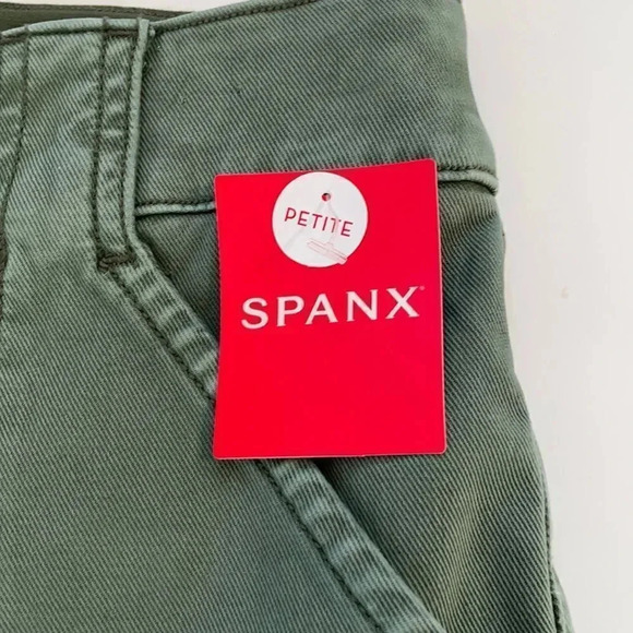 SPANX Stretch Twill Ankle Cargo Pant Soft sage NWT women’s size SP Shaping - Picture 5 of 15